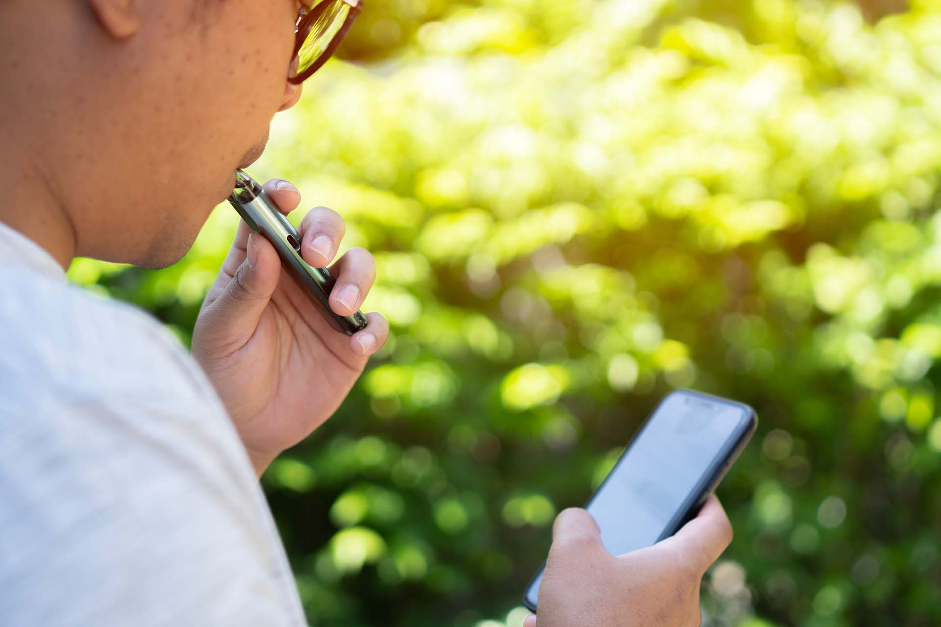 CBD Vaping FAQ: Answers to Your Top Questions and Common Problems